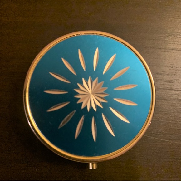 Vintage blue starburst mini pillbox - Picture 3 of 8